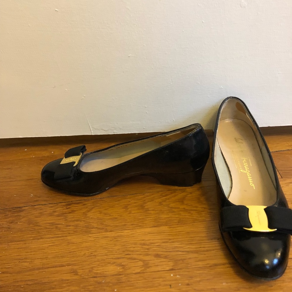 Vintage Ferragamo shoes- size 5